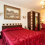 Hotel Natural